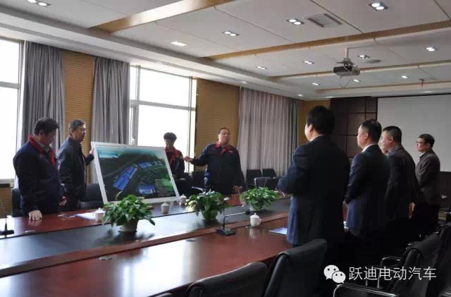 你購躍迪電動汽車，我送中華聯(lián)合保險(xiǎn)，躍迪集團(tuán)與中華聯(lián)合財(cái)產(chǎn)保險(xiǎn)公司實(shí)現(xiàn)強(qiáng)強(qiáng)聯(lián)手