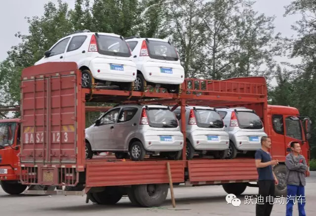 躍迪電動(dòng)汽車，總裝下線發(fā)車湖南