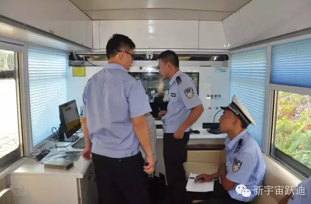 北京市56輛躍迪移動(dòng)警務(wù)室全天候執(zhí)勤，為大閱兵保駕護(hù)航（三）