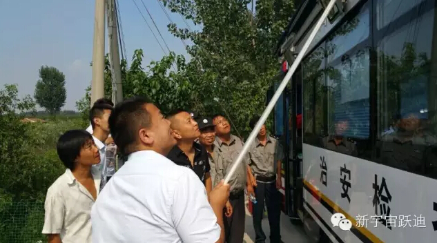 北京市56輛躍迪移動(dòng)警務(wù)室全天候執(zhí)勤，為大閱兵保駕護(hù)航（三）