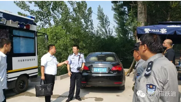北京市56輛躍迪移動(dòng)警務(wù)室全天候執(zhí)勤，為大閱兵保駕護(hù)航（三）