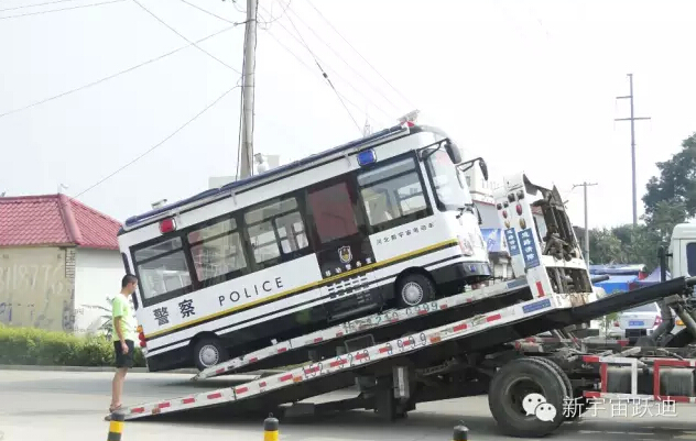 保定躍迪移動警務(wù)室批量發(fā)車，全方位零距離服務(wù)群眾