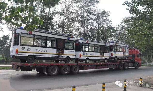 保定躍迪移動警務(wù)室批量發(fā)車，全方位零距離服務(wù)群眾
