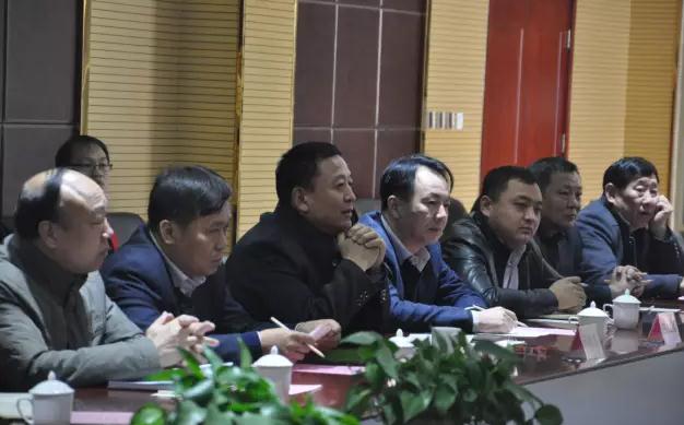 安慶市委常委、副市長(zhǎng)華克思一行到河北躍迪新能源科技集團(tuán)參觀考察