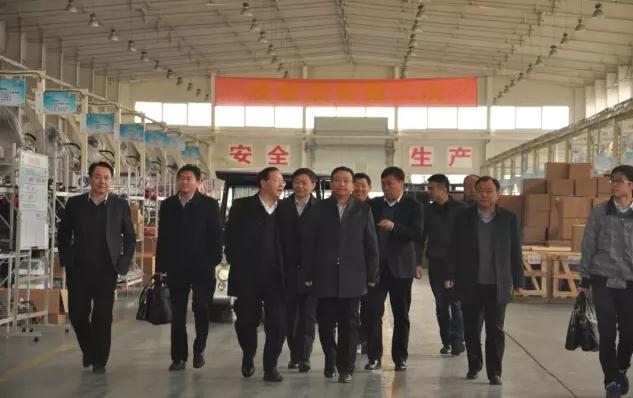 安慶市委常委、副市長(zhǎng)華克思一行到河北躍迪新能源科技集團(tuán)參觀考察