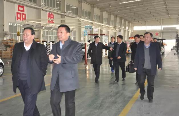 安慶市委常委、副市長(zhǎng)華克思一行到河北躍迪新能源科技集團(tuán)參觀考察