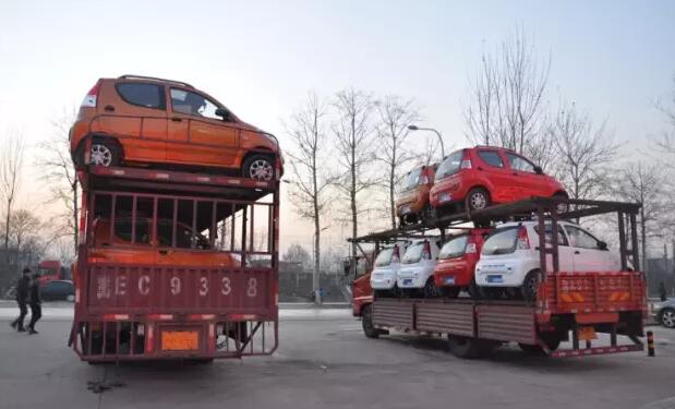 躍迪電動汽車批量發(fā)車廣西—躍迪，您身邊的電動汽車生產專家