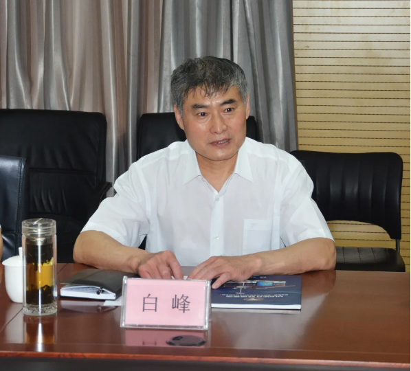 石家莊市中級人民法院黨組書記、院長白峰到躍迪集團調(diào)研