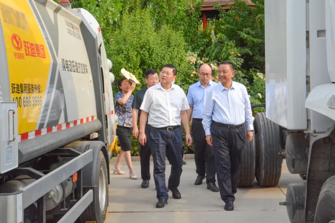 元氏縣委副書記、縣長(zhǎng)曹鉑一行蒞臨躍迪集團(tuán)考察調(diào)研